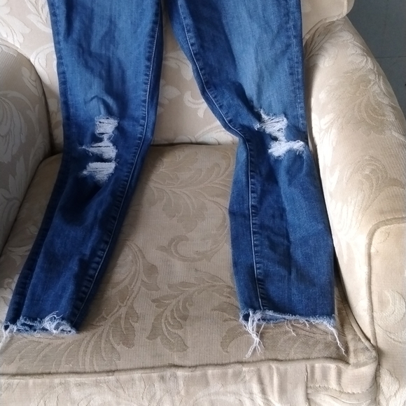 Universal thread - Picture 2 of 4